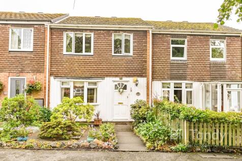 Wilmott Close, Lichfield, WS13 3 bed terraced house for sale