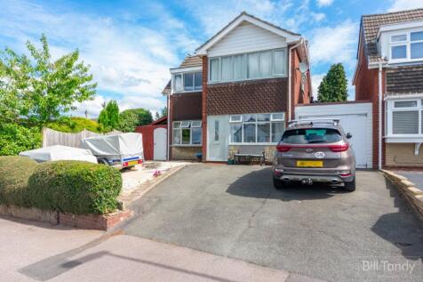 Leafenden Avenue, Burntwood, WS7 4 bed link detached house for sale