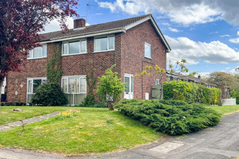 Swallow Drive, Patchway, Bristol... 3 bed semi