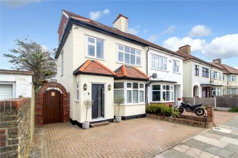 4 bedroom semi-detached house for sale