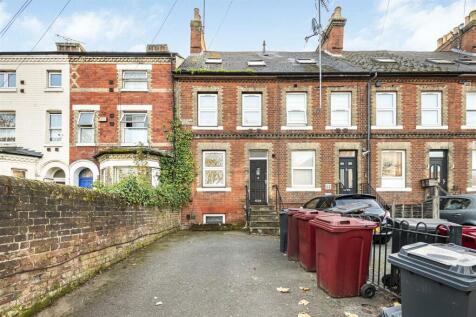 5 bedroom terraced house for sale