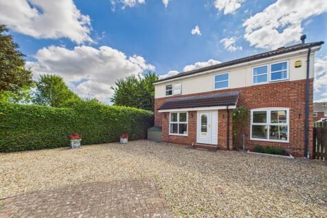 The Paddocks, Driffield, YO25 6YQ 4 bed detached house for sale
