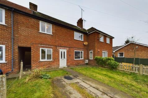 Chapel Lane, Kilham, YO25 4RP 4 bed terraced house for sale
