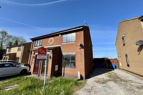 Bridge Road, South Cave, HU15 2JE 3 bed semi