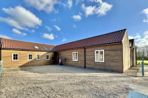 The Fold, Brandesburton, YO25 8FE 4 bed barn conversion for sale