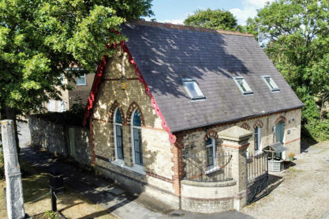 Southgate, Hornsea, HU18 1RE 3 bed detached house for sale