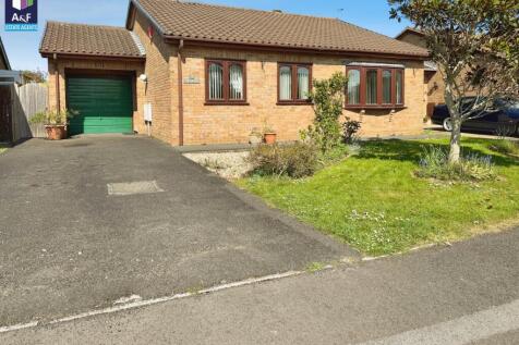 2 bedroom bungalow for sale