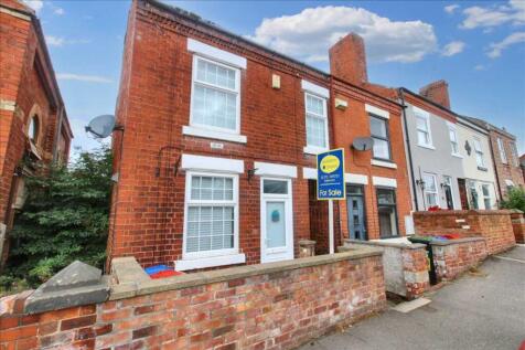 2 bedroom end of terrace house for sale