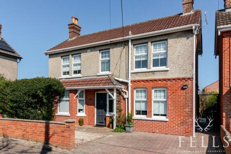 Westbury Road, Ringwood BH24 4 bed detached house for sale