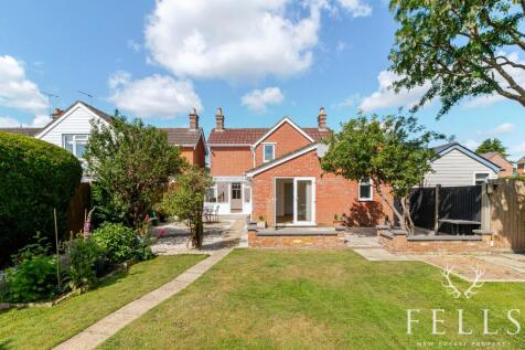 Westbury Road, Ringwood BH24 4 bed detached house for sale