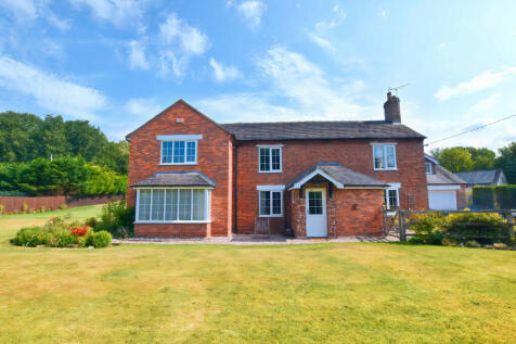 Nantwich Road, Blackbrook 5 bed detached house for sale