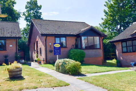 Pine Court, Loggerheads 2 bed detached bungalow for sale