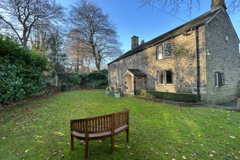 Detached house for sale