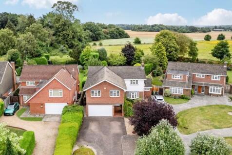 Holywell Road, Studham, LU6 6 bed detached house for sale