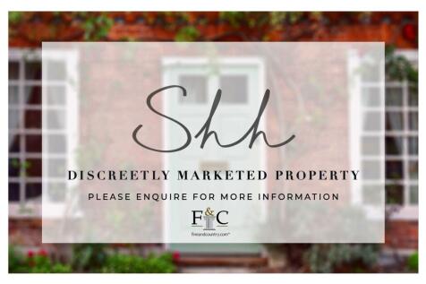 Kensworth, Bedfordshire 5 bed detached house for sale