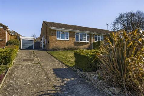 Shady Nook, Farnham, Surrey 2 bed bungalow for sale