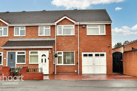 5 bedroom semi-detached house for sale
