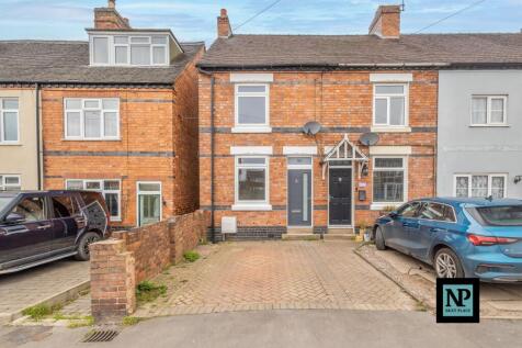 3 bedroom end of terrace house for sale