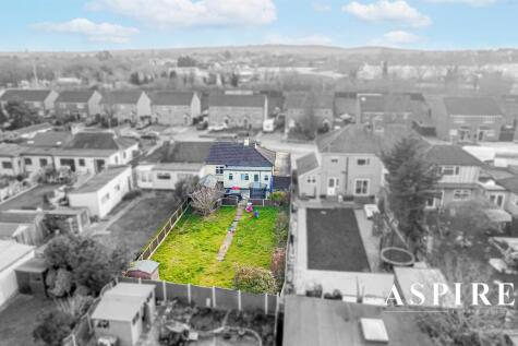 3 bedroom semi-detached bungalow for sale