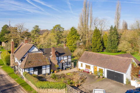 Bosbury, Ledbury, Herefordshire 5 bed detached house for sale