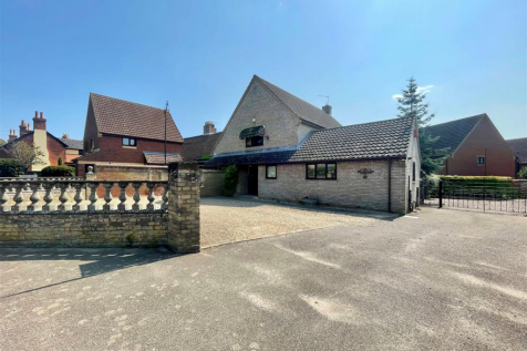 Denmark Street, Diss 3 bed detached house for sale
