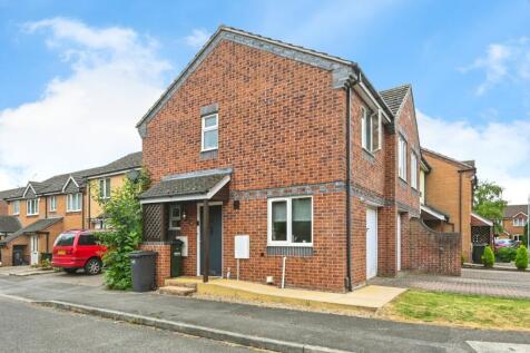 1 bedroom mews property for sale
