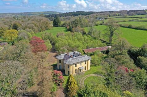 Arlington, Barnstaple, Devon, EX31 5 bed detached house for sale