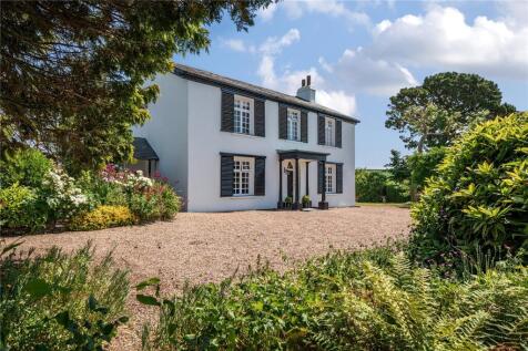 Eastleigh, Bideford, Devon, EX39 6 bed detached house for sale