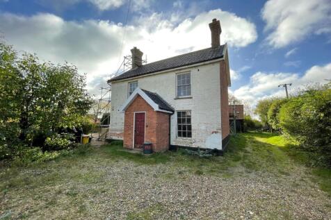 142 Bunwell Street, Bunwell 3 bed detached house for sale