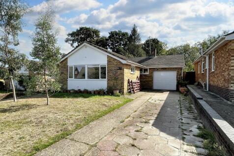 Hillview Road, Hythe, SO45 3 bed detached bungalow for sale