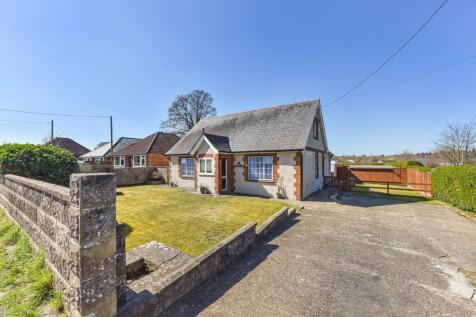 Liphook Road, Lindford, Bordon... 4 bed detached house for sale
