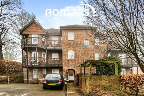 Shrubbery Close, High Wycombe... 2 bed apartment for sale