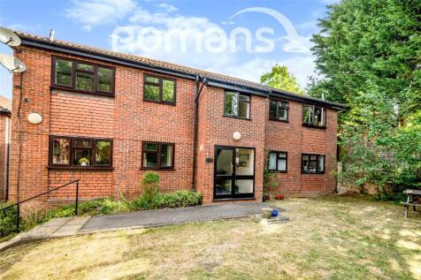 Kaybridge Close, High Wycombe 2 bed apartment for sale