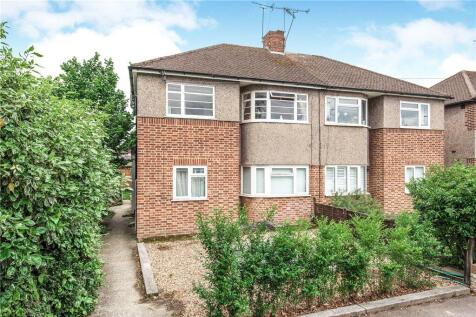 Woodcote Close, Kingston upon Thames... 2 bed maisonette for sale