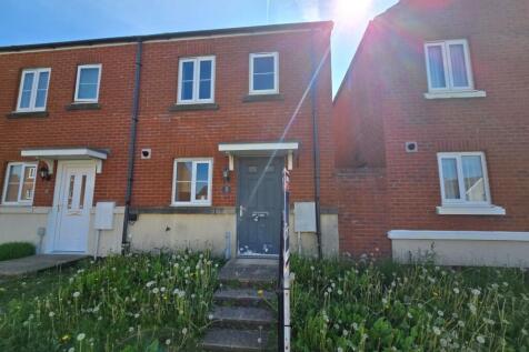 2 Stryd Bennett, Llanelli, Dyfed... 2 bed semi
