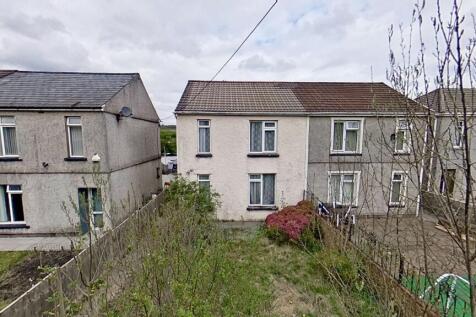 3 Trewaun, Hirwaun, Aberdare, Mid... 3 bed semi