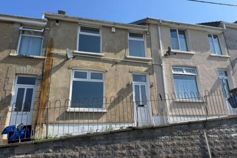 16 Bedw Road, Bedlinog, Treharris... 2 bed terraced house for sale