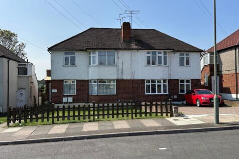 2 bedroom maisonette for sale