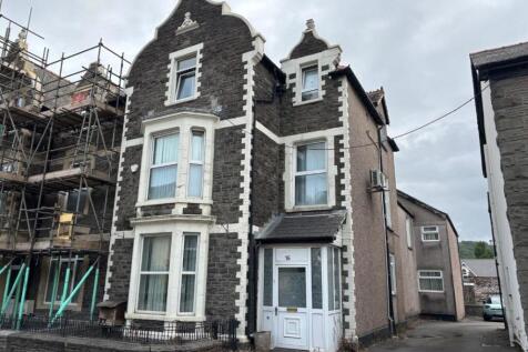16 Gelliwastad Road, Pontypridd, Mid... Block of apartments for sale
