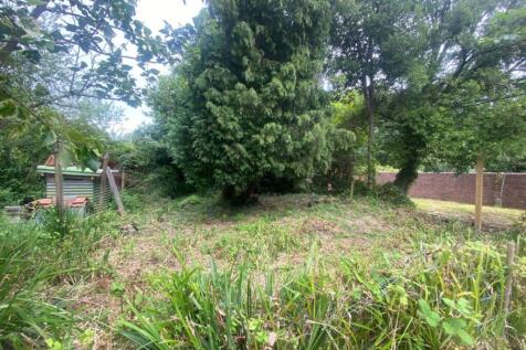 Land to the rear of 45 Hyde Road... Land for sale