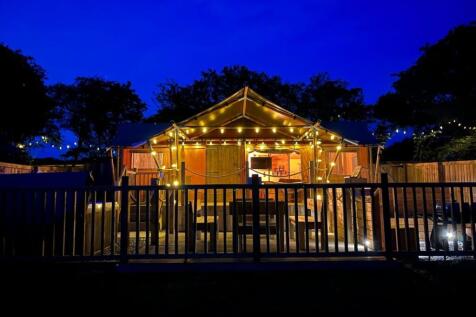 Jungle Book Unit, Redberth, SA70 8RP 3 bed lodge for sale