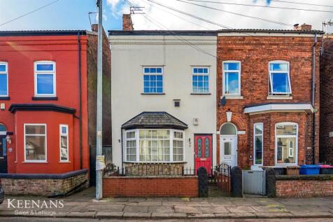 2 bedroom semi-detached house for sale