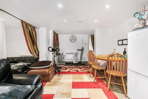 Beulah Hill, Upper Norwood 1 bed apartment for sale