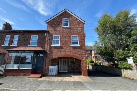 Knutsford Road, Alderley Edge 2 bed mews for sale