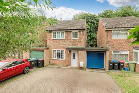 Withington, Milton Keynes MK13 3 bed detached house for sale