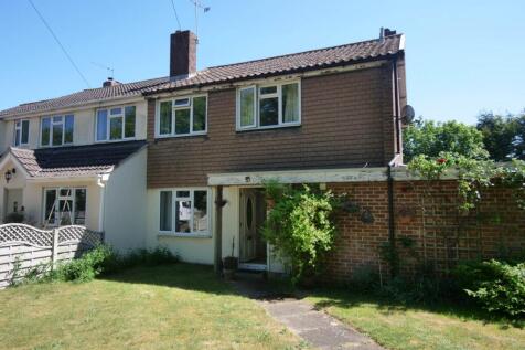 Highfields, Bentley. IP9 2BP 3 bed semi