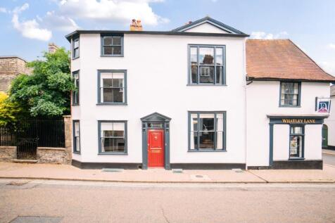 5 bedroom town house for sale