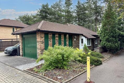 Kensington Drive, Milton Keynes MK8 2 bed detached bungalow for sale