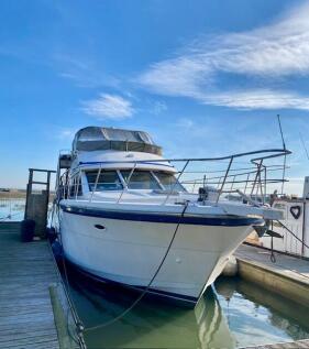 3 bedroom house boat for sale