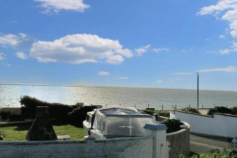 Marine Drive, Saltdean, BN2 8AA 3 bed detached bungalow for sale